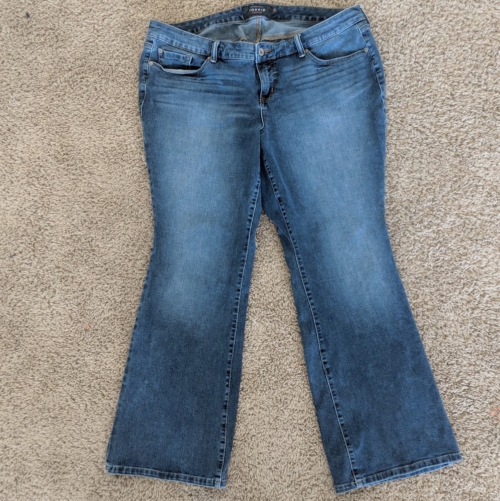 ❇️Torrid - Dark Wash - Flair Jeans - Plus Size 22R
